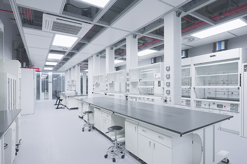 九龙坡实验室革新：安全与科技的现代融合
